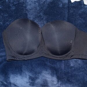 Black Strapless Bra Never Worn Size 38D